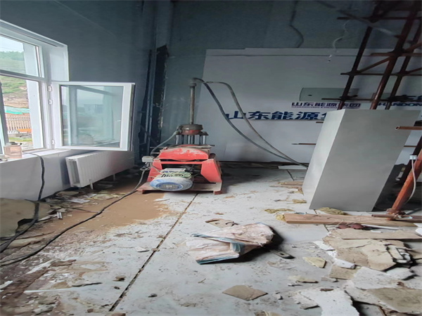 富川地基基础下沉墙体裂缝加固注浆顶升施工